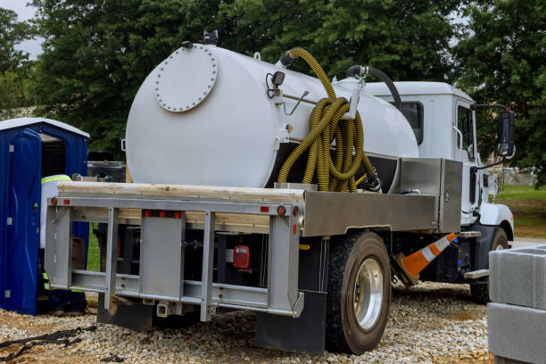 Portable Toilet Options We Offer in Pomeroy, OH